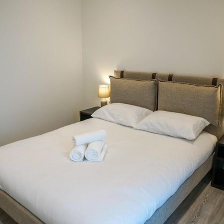 Coppermaker Square In Stratford Aparthotel Londra Exterior foto