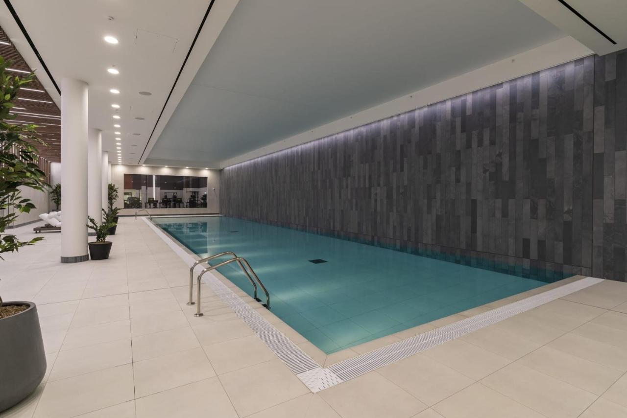 Coppermaker Square In Stratford Aparthotel Londra Exterior foto